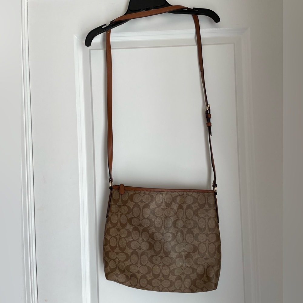 Varsity Stripe Coach Purse - Picture 6 of 7
